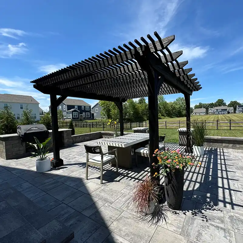 Pergolas & Covered Structures