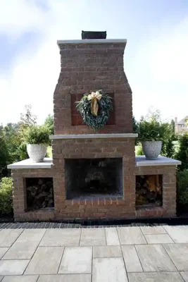 Fire Pits & Fireplaces