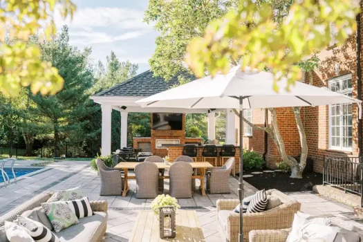 Luxury Outdoor Living Unilock Beacon Hill & Copthorne Patio Design