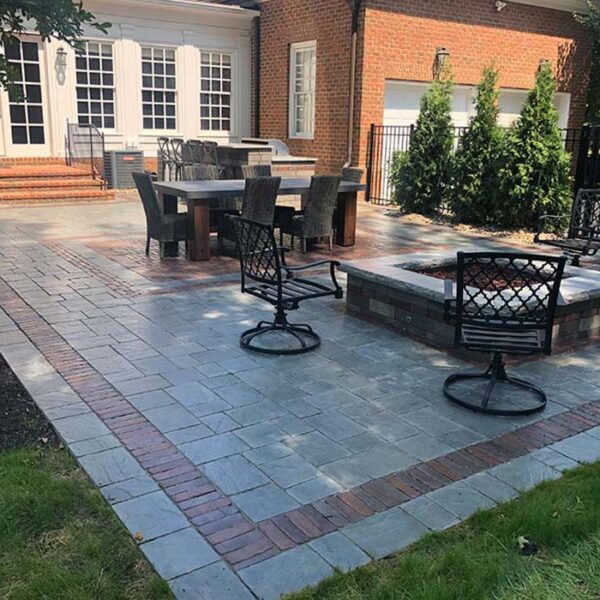 Patios and Outdoor Kitchens